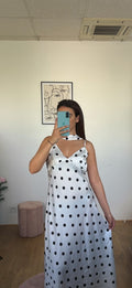 Robe à pois blanche